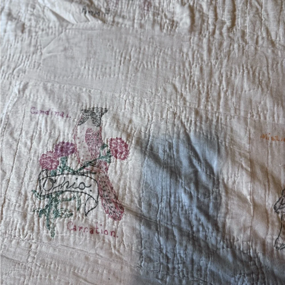Vintage Bird & Floral Patterned States Quilt READ 96” length‎ X 72” across